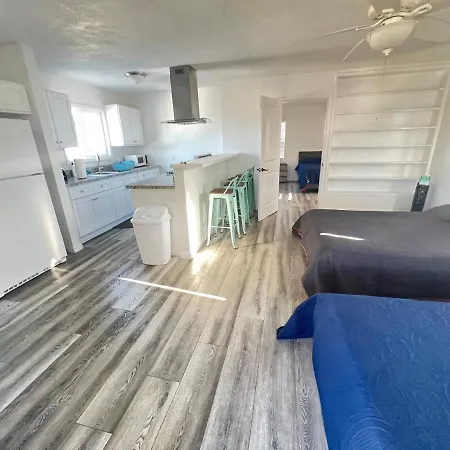 Little Betty'S Hideaway Apartment Torrance Exterior photo