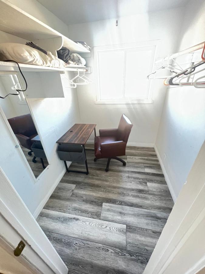 Little Betty's Hideaway Apartment Torrance